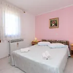 Pataj Διαμέρισμα Ρόβινι