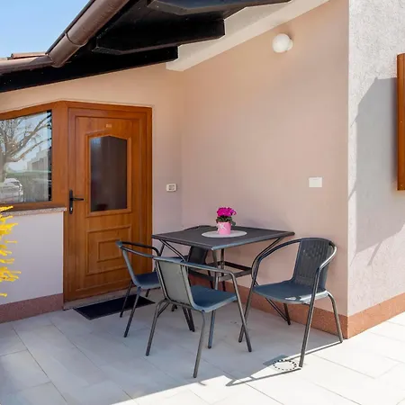 Pataj Apartmán *